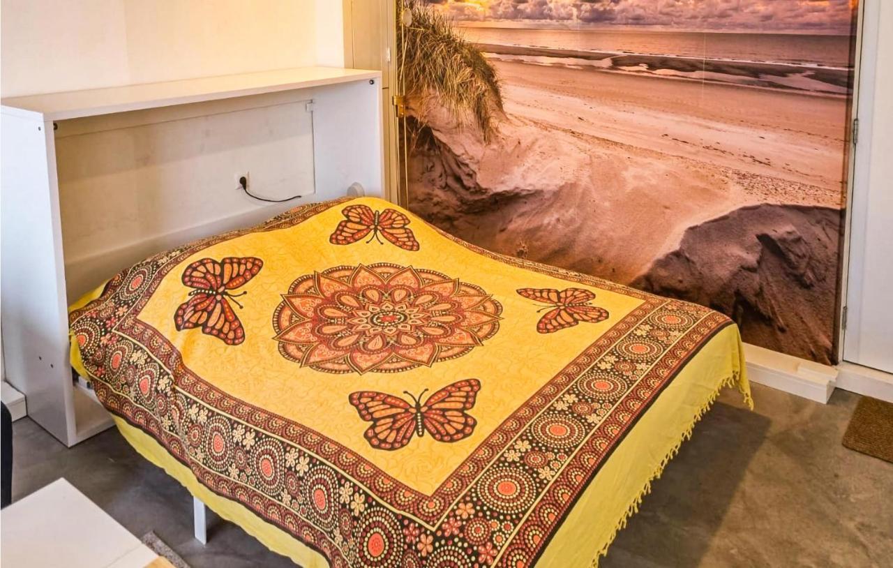 Amazing apartment in Bergen aan Zee with WiFi&1 Bedrooms Buitenkant foto